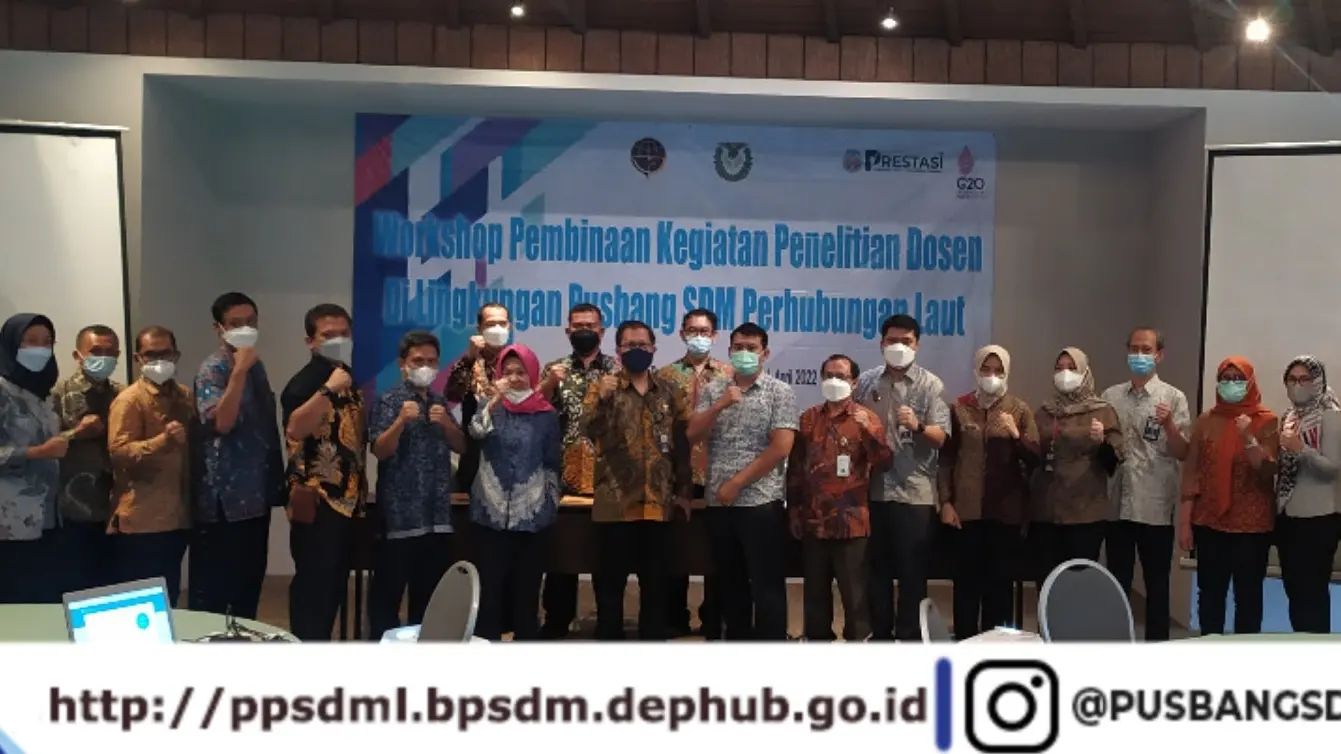 Pembinaan Kegiatan Penelitian Dosen di Pusbang Laut