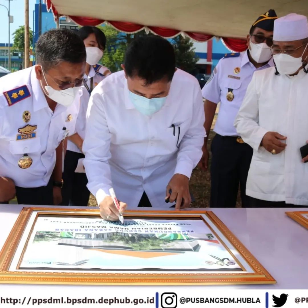 Pembangunan 4 rumah ibadah di dalam kampus Poltekpel Sulawesi Utara