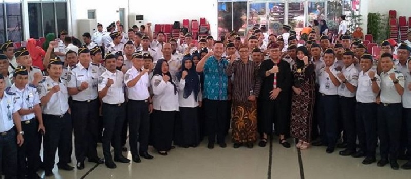 Penutupan sekaligus Pembukaan kegiatan program diklat , teknis fungsional yang di selenggarakan oleh BP2TL Jakarta