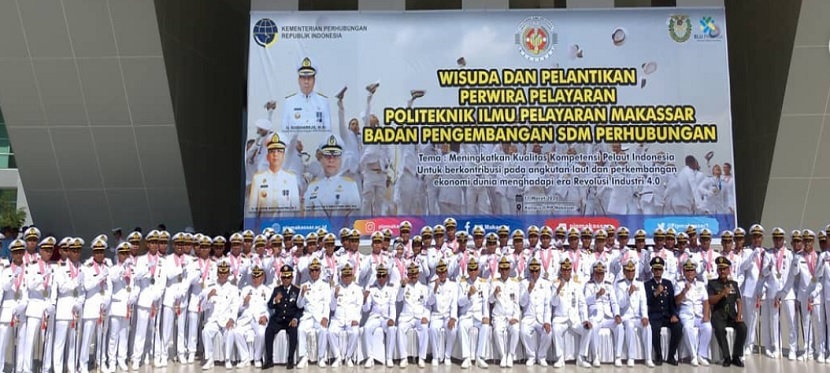 Wisuda dan Pelantikan Perwiran Pelayaran PIP Makassar